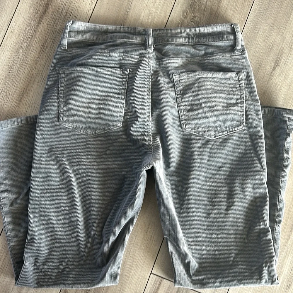 PILCRO anthropologie corduroy boot cut crop pants size 29